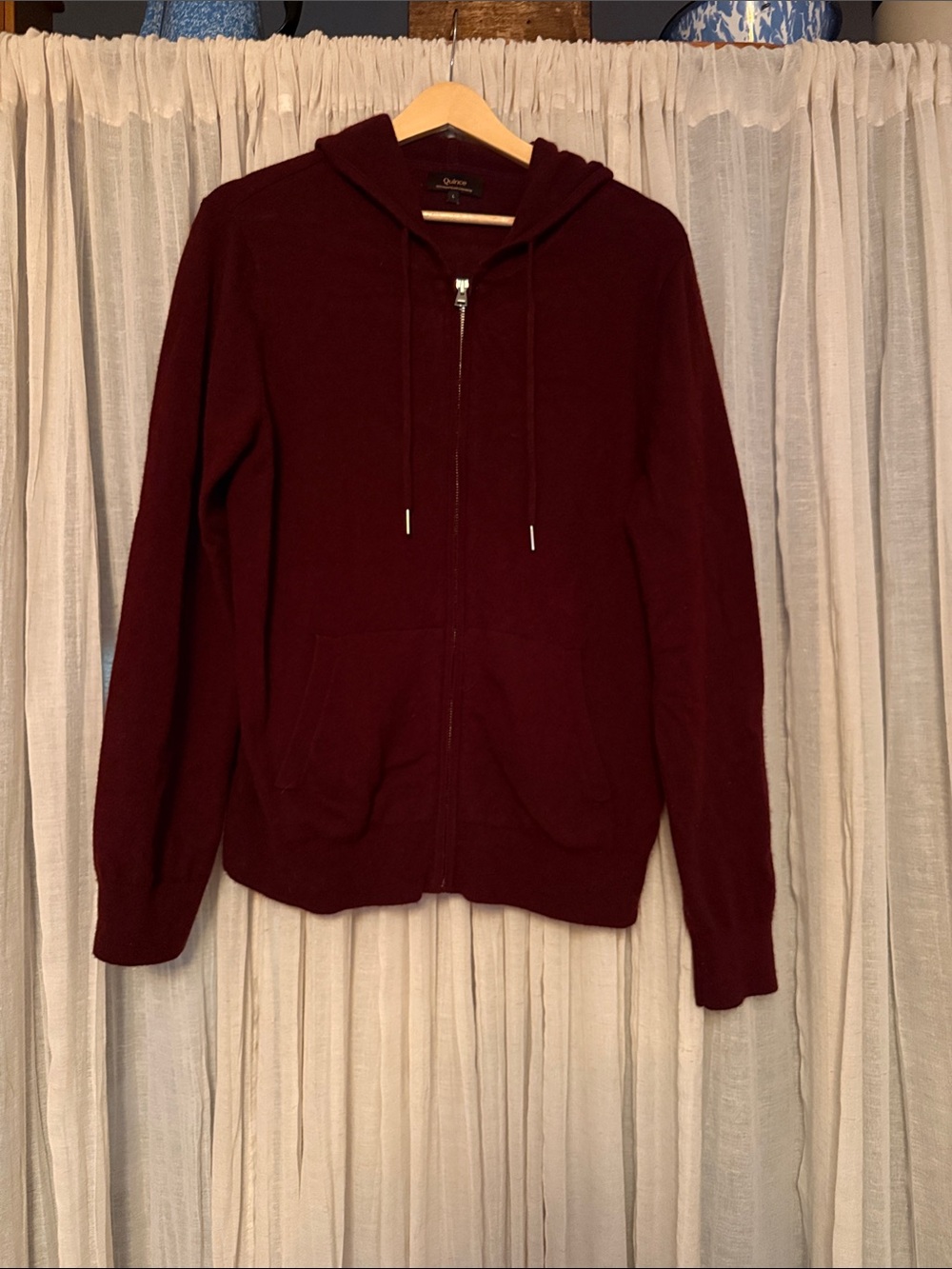 Quince Burgundy Zip-Up Cashmere Hoodie